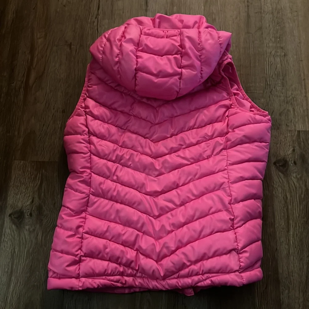 Pink Puffer Vest - Picture 3 of 6